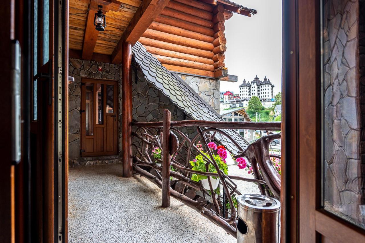 Марина Hotel Boekovel Buitenkant foto