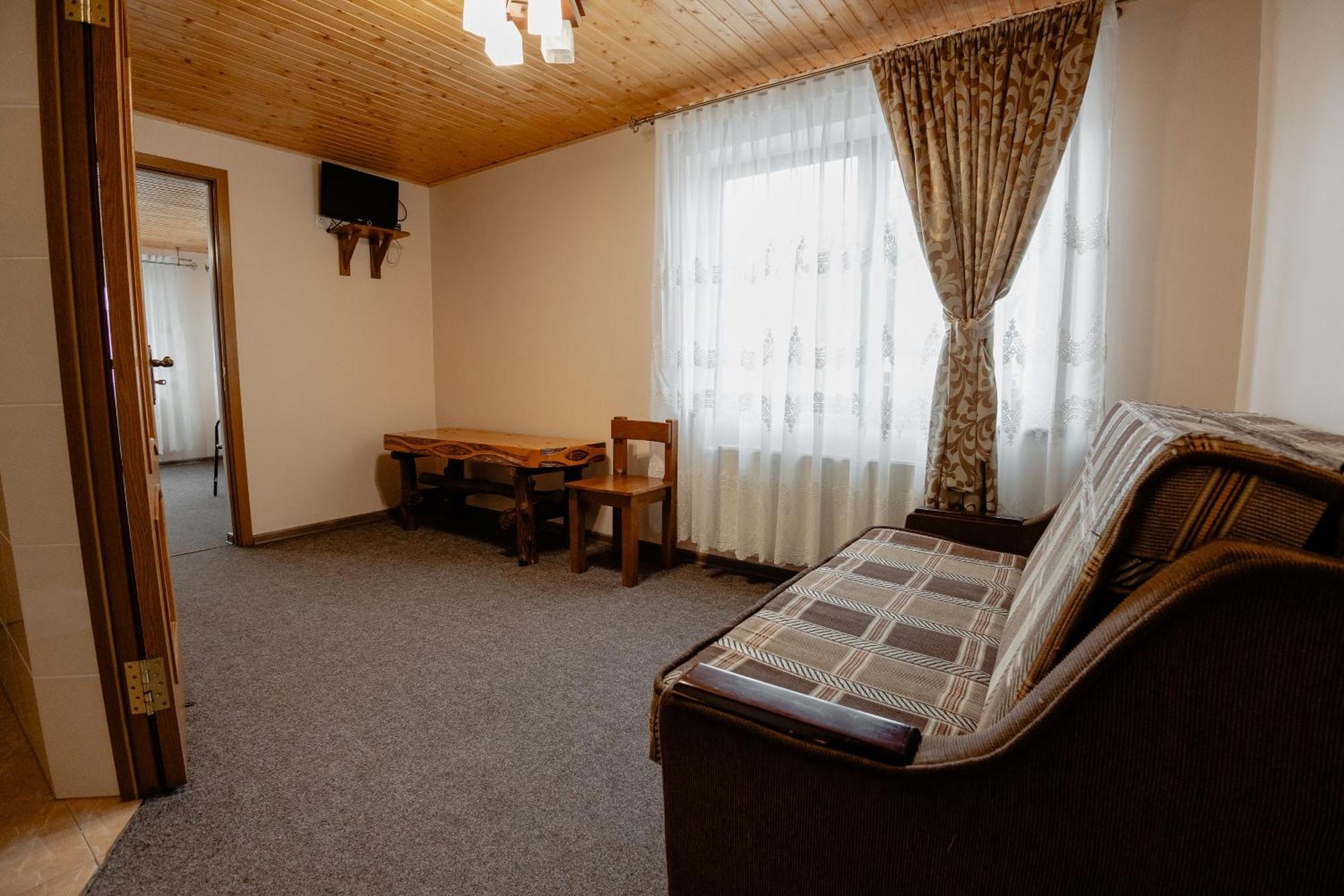Марина Hotel Boekovel Buitenkant foto