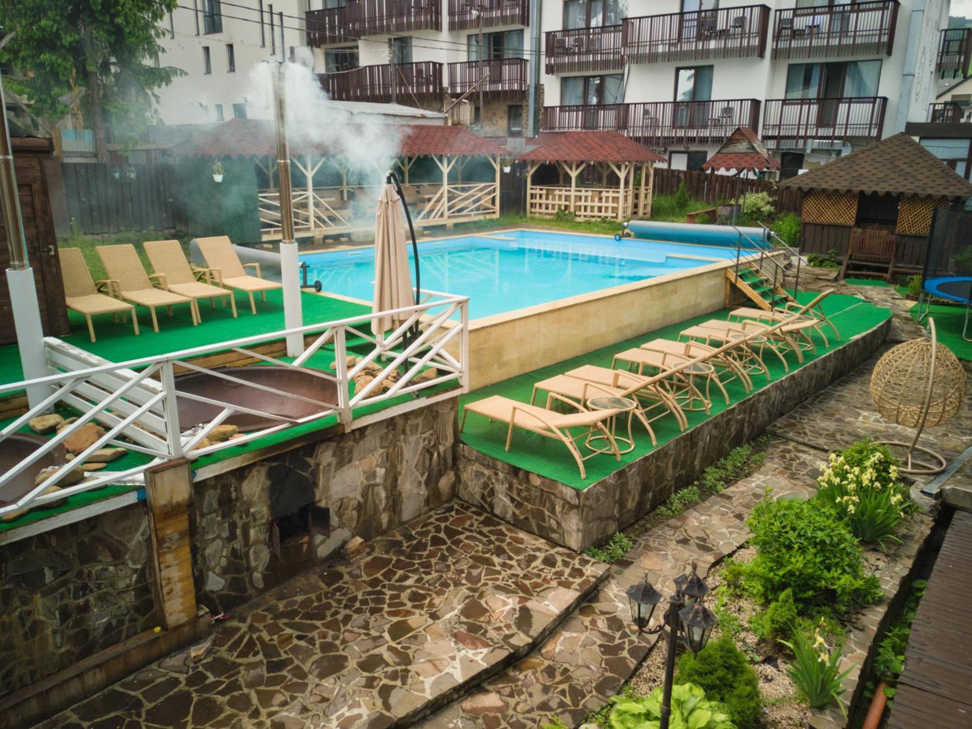 Марина Hotel Boekovel Buitenkant foto